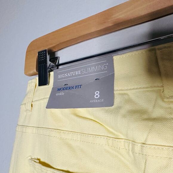 Christopher & banks Yellow Signature Slimming Solution Modern Ankle Jeans Size 8 - Picture 7 of 8